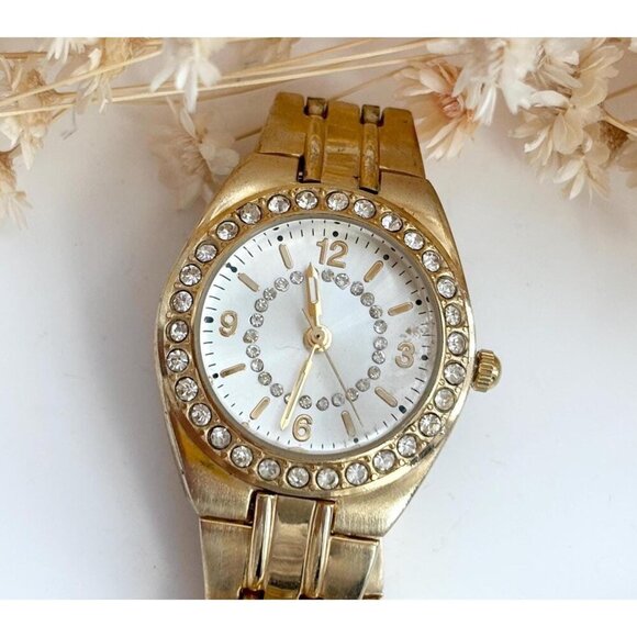 Vintage Accessories - Gold Toned Rhinestone Accented Vintage Vintage Women's Wristwatch 20mm - WORKS!